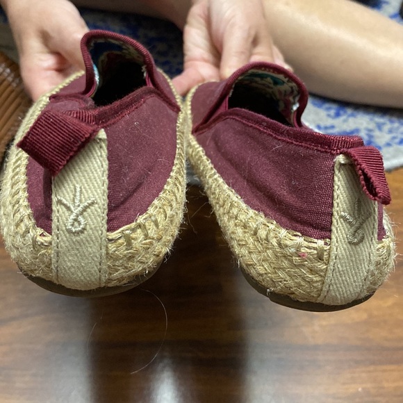 EMU AUSTRALIA canvas loafers flats woman's US Size 5. Color is eggplant - Picture 6 of 8